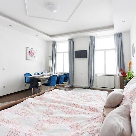 Central, Modern, Big Apartment Vienna Exterior photo